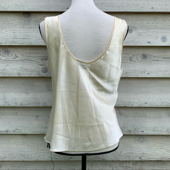 Vintage 90s Ivory White Mesh Floral Lace Crochet Scoop Neck Sleeveless Tank Top - Picture 15 of 16